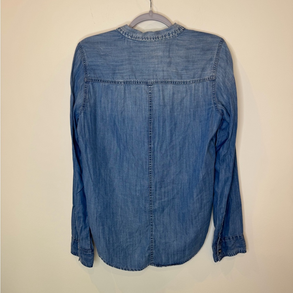Abercrombie & Fitch Blue Chambray Shirt - Picture 3 of 3
